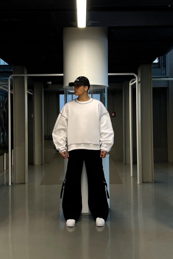 Flaw Atelier Kontrast Dikiş Siyah Oversize Sweatshirt