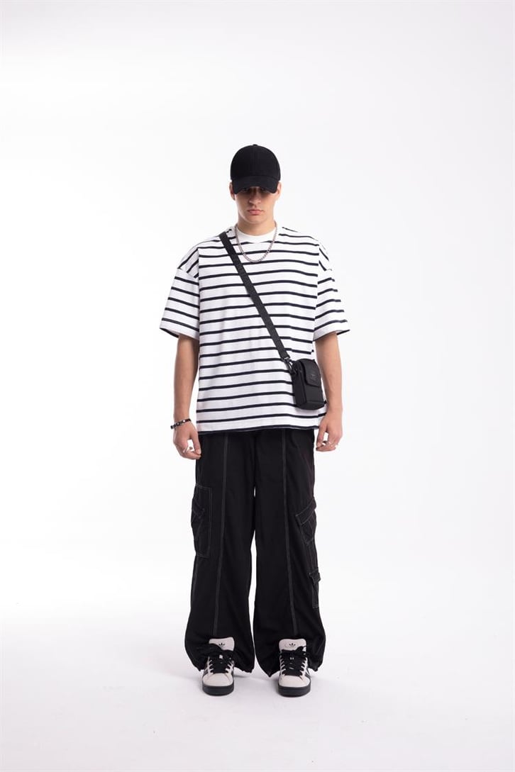 Flaw Atelier Lacivert Çizgili Beyaz Oversize Tshirt