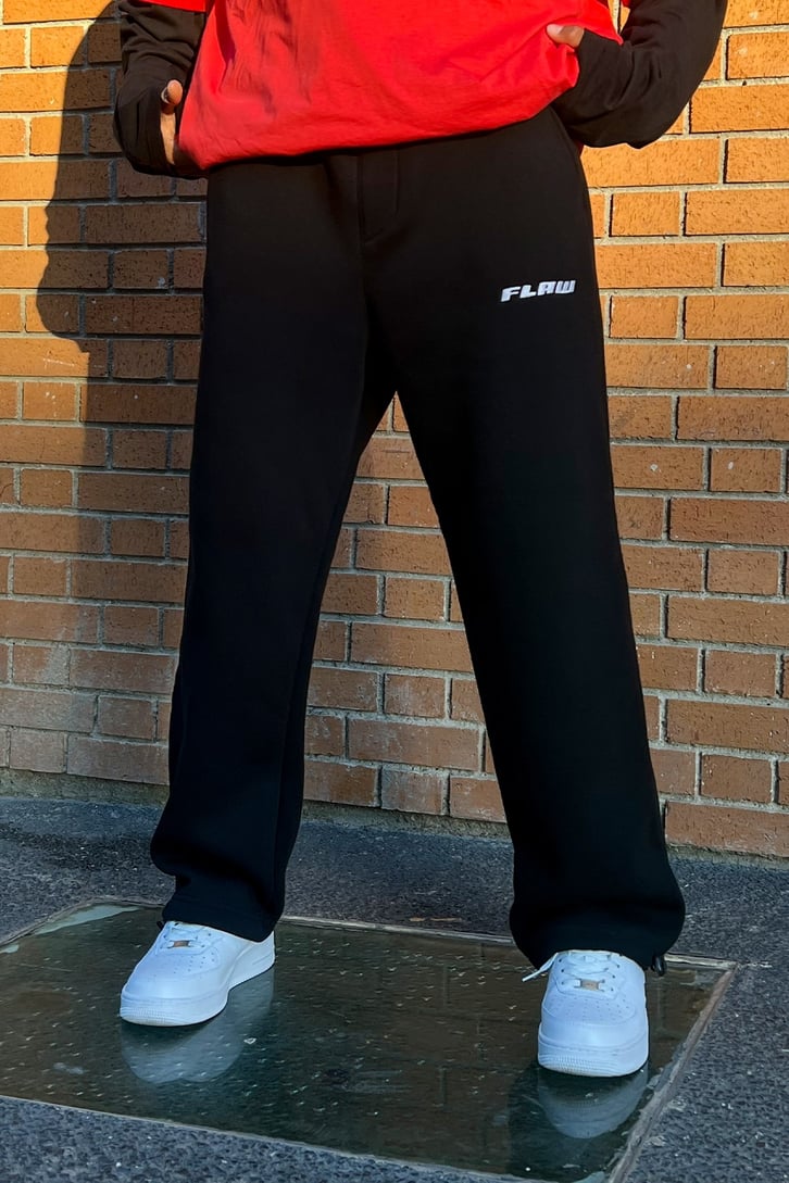 Flaw Atelier Lastikli Paça Siyah Relaxed Eşofman Altı
