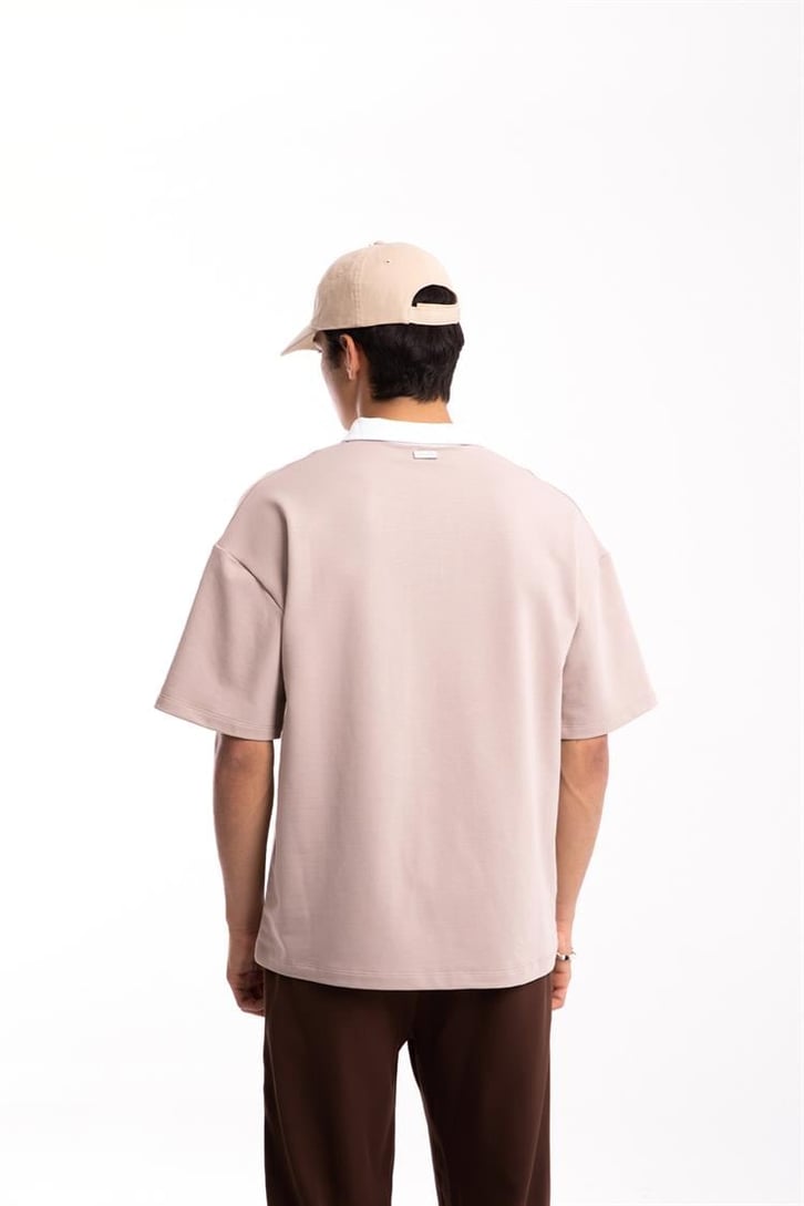 Flaw Atelier Logo Detaylı Taş Rengi Polo Yaka Tshirt