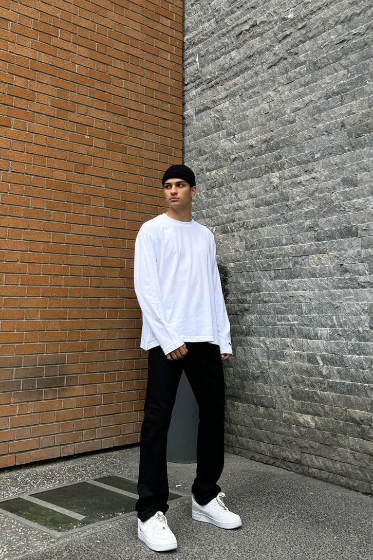 Flaw Atelier Nakışlı Beyaz Long Sleeve Tshirt