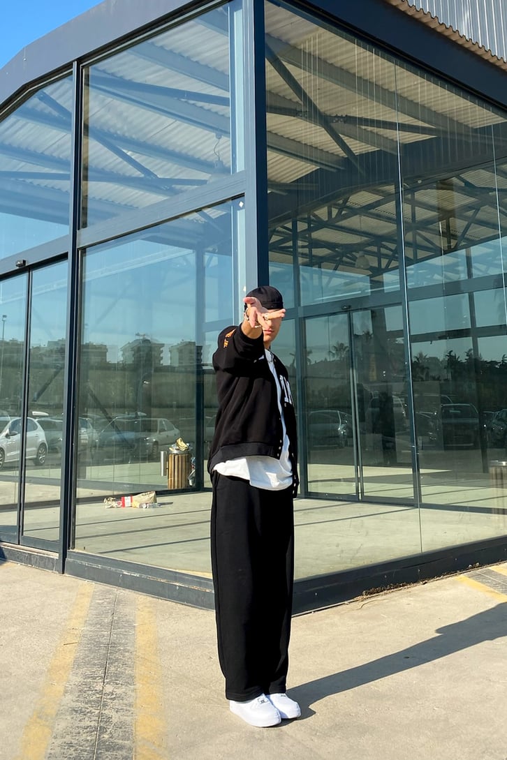 Flaw Atelier Nakışlı Relaxed Fit Eşofman Altı