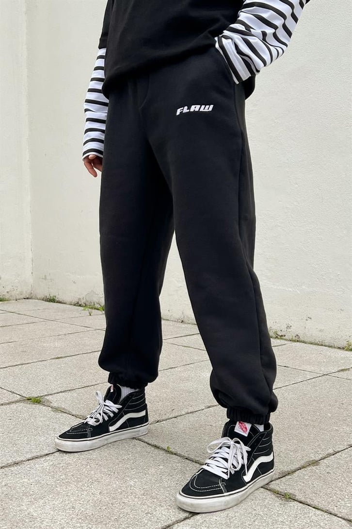 Flaw Atelier Nakışlı Siyah İçi Pamuklu Jogger Eşofman Altı