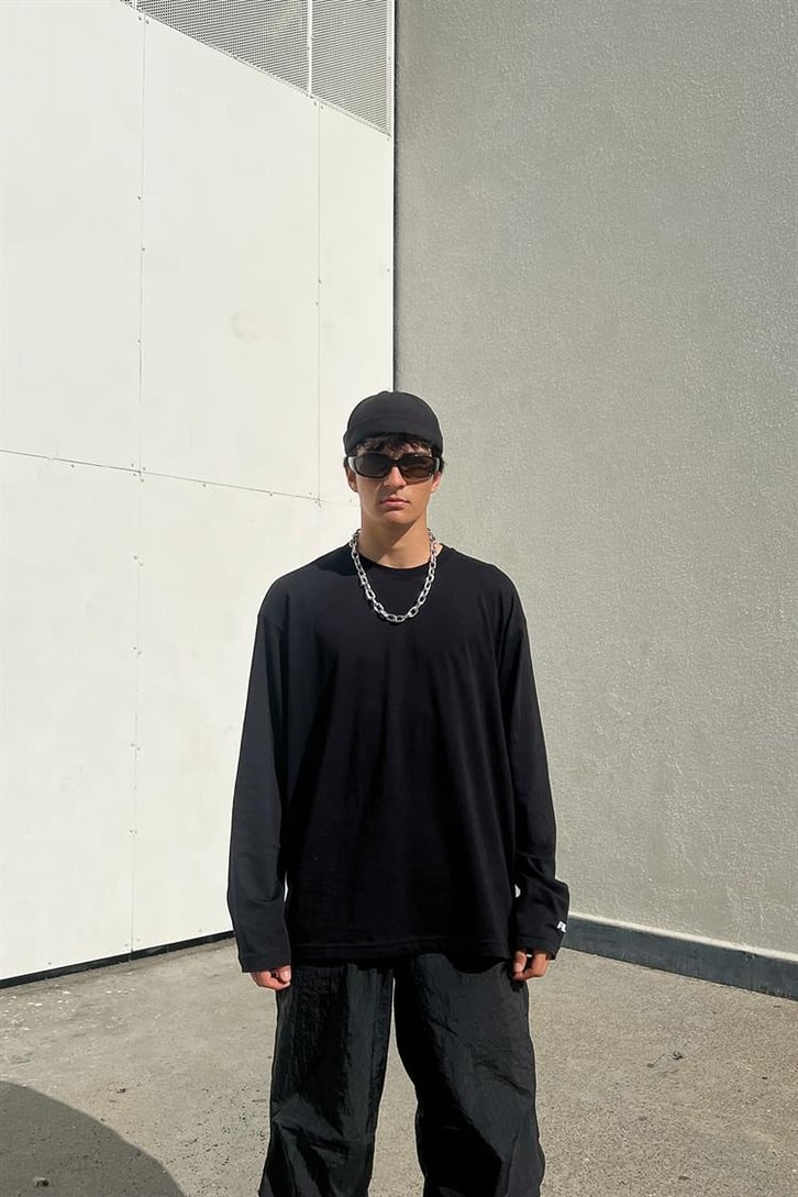 Flaw Atelier Nakışlı Siyah Long Sleeve Tshirt