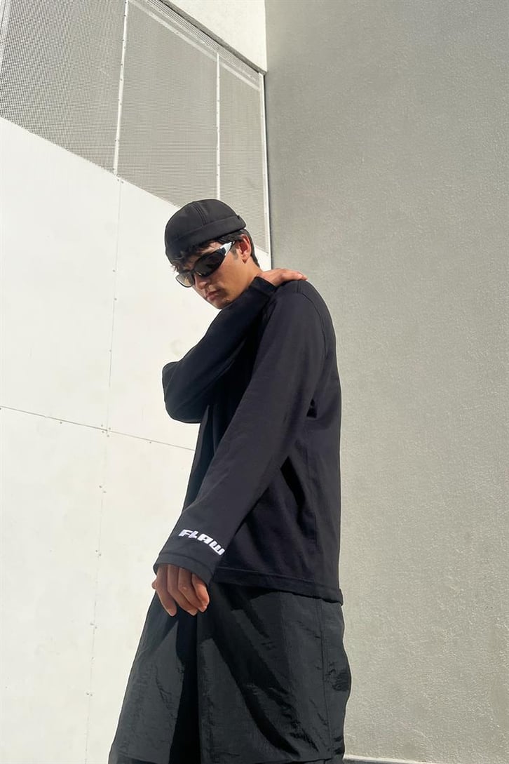 Flaw Atelier Nakışlı Siyah Long Sleeve Tshirt