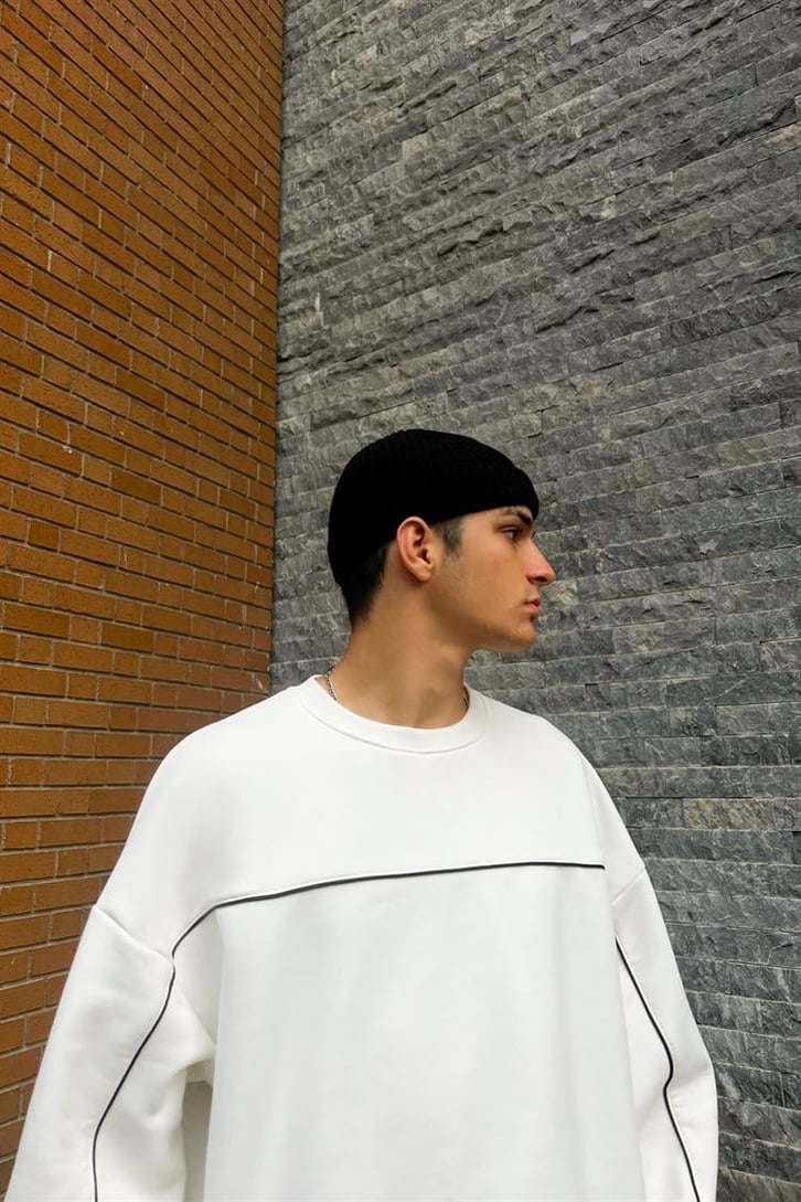 Flaw Atelier Old Skool Kalıp Beyaz İçi Pamuklu Sweatshirt