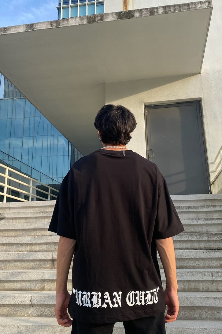 Flaw Atelier Our Culture Black Oversize Printed Tee