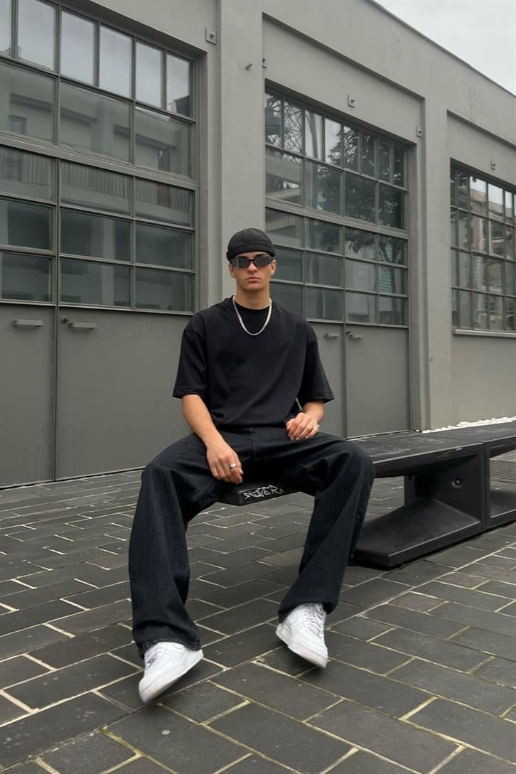 Flaw Atelier Premium Basic Siyah Oversize Tshirt