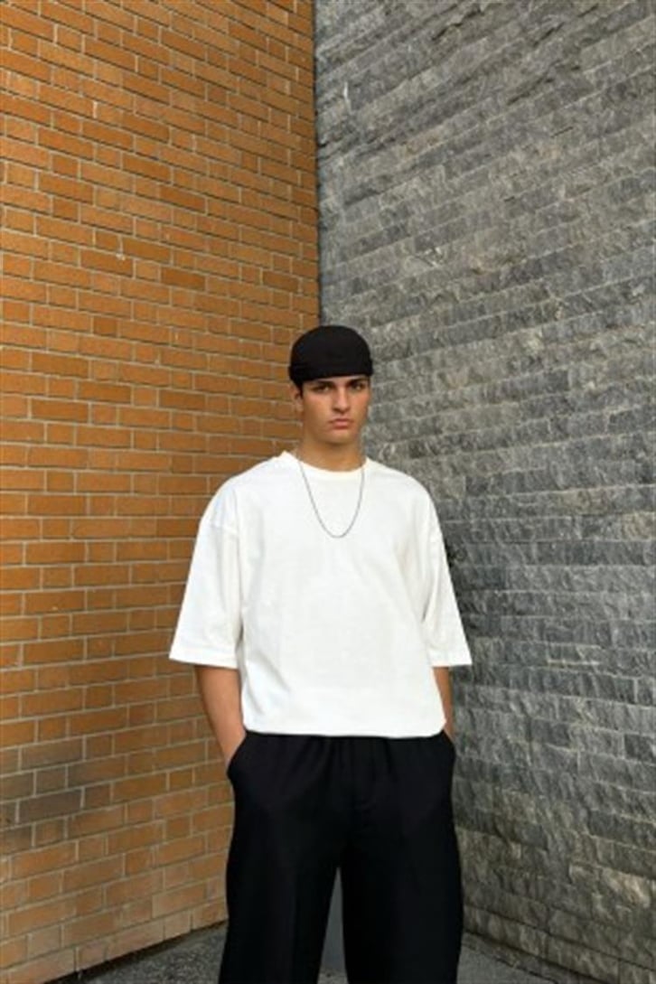 Flaw Atelier Premium Oversize Ekru Basic Tişört