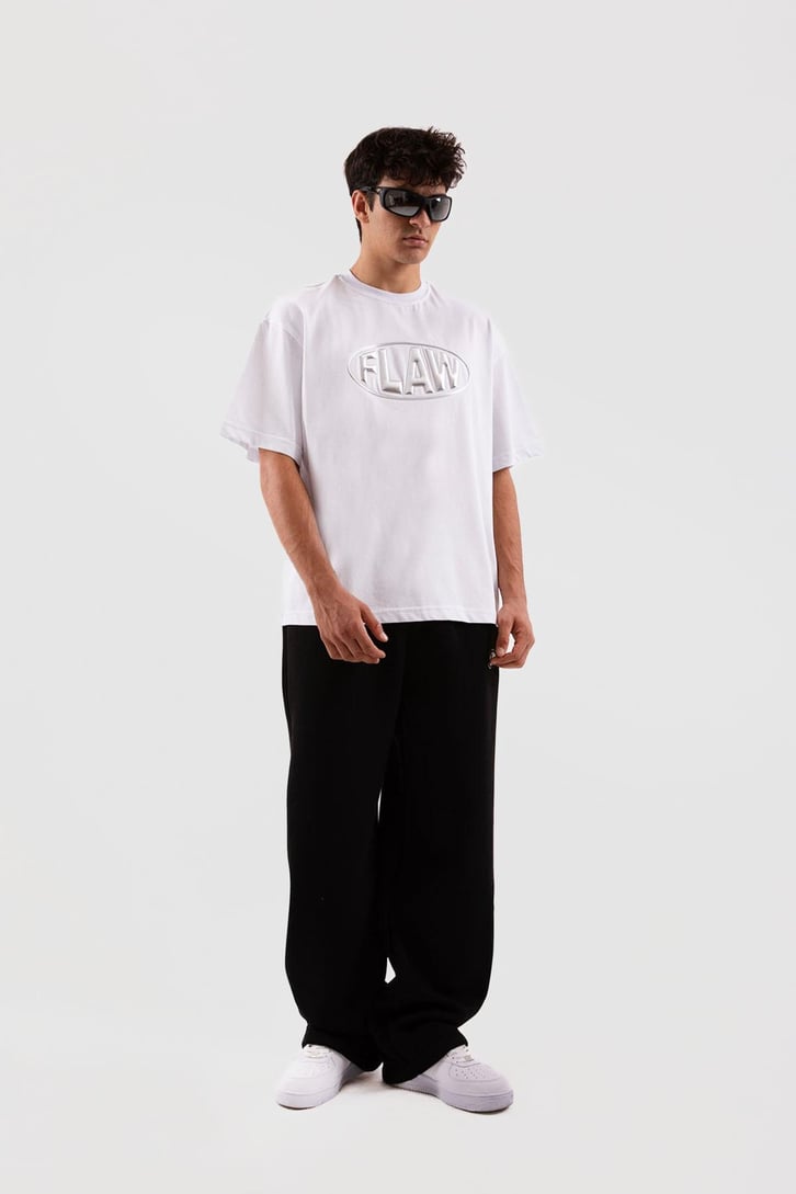 Flaw Atelier Puf Hologram New Logo Print Beyaz Relax Tişört