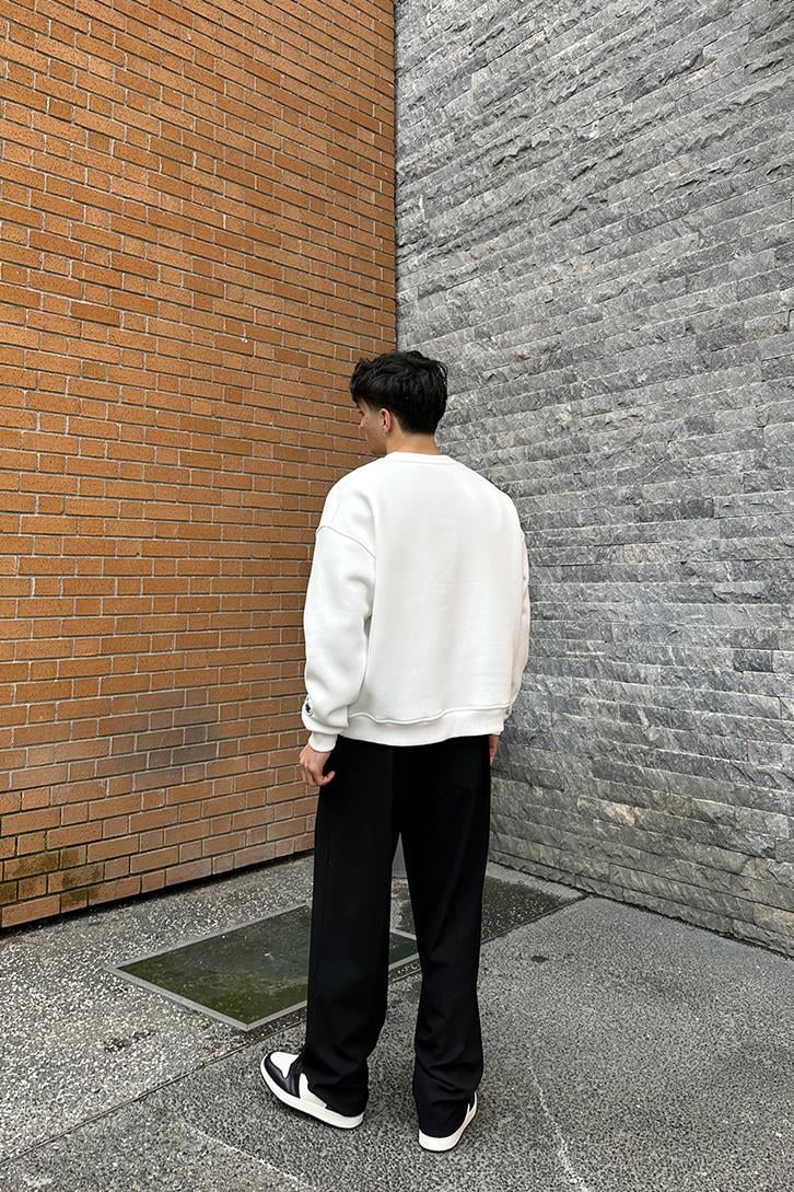 Flaw Atelier Relax Oversize Basic Ekru Sweatshirt