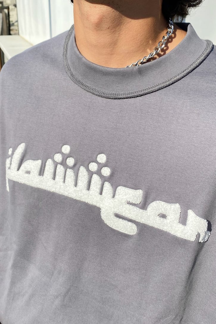 Flaw Atelier Reverse Collar Dark Grey Oversize Arabic Tee
