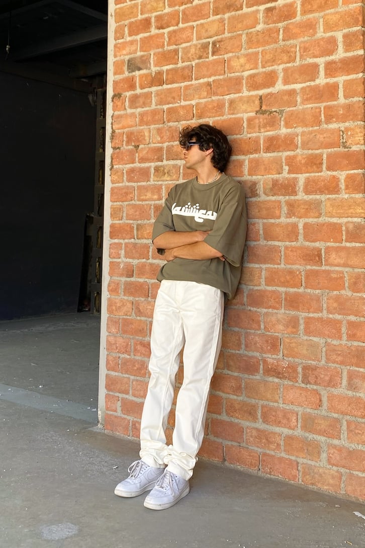 Flaw Atelier Reverse Collar Khaki Oversize Arabic Tee