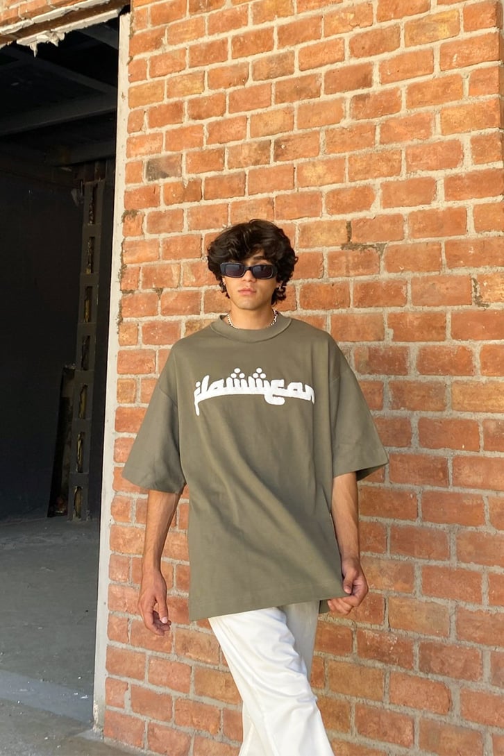 Flaw Atelier Reverse Collar Khaki Oversize Arabic Tee