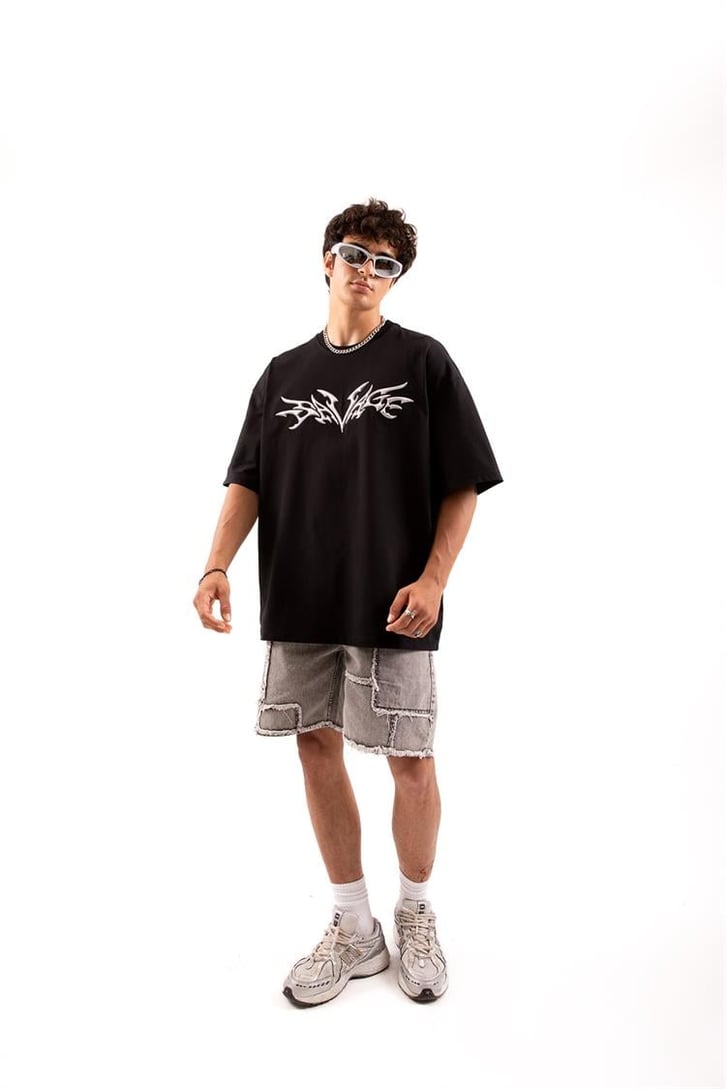 Flaw Atelier Savage Hologram Puff Print Beyaz Oversize Tişört