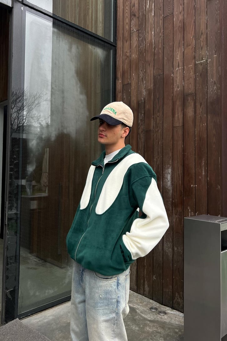 Flaw Atelier Sırt Patch Flaw Nakışlı Bej Polar Ceket