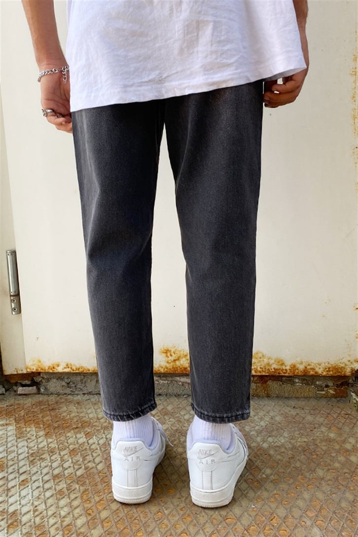 Flaw Atelier Special Edition Anthracite Mom Jean
