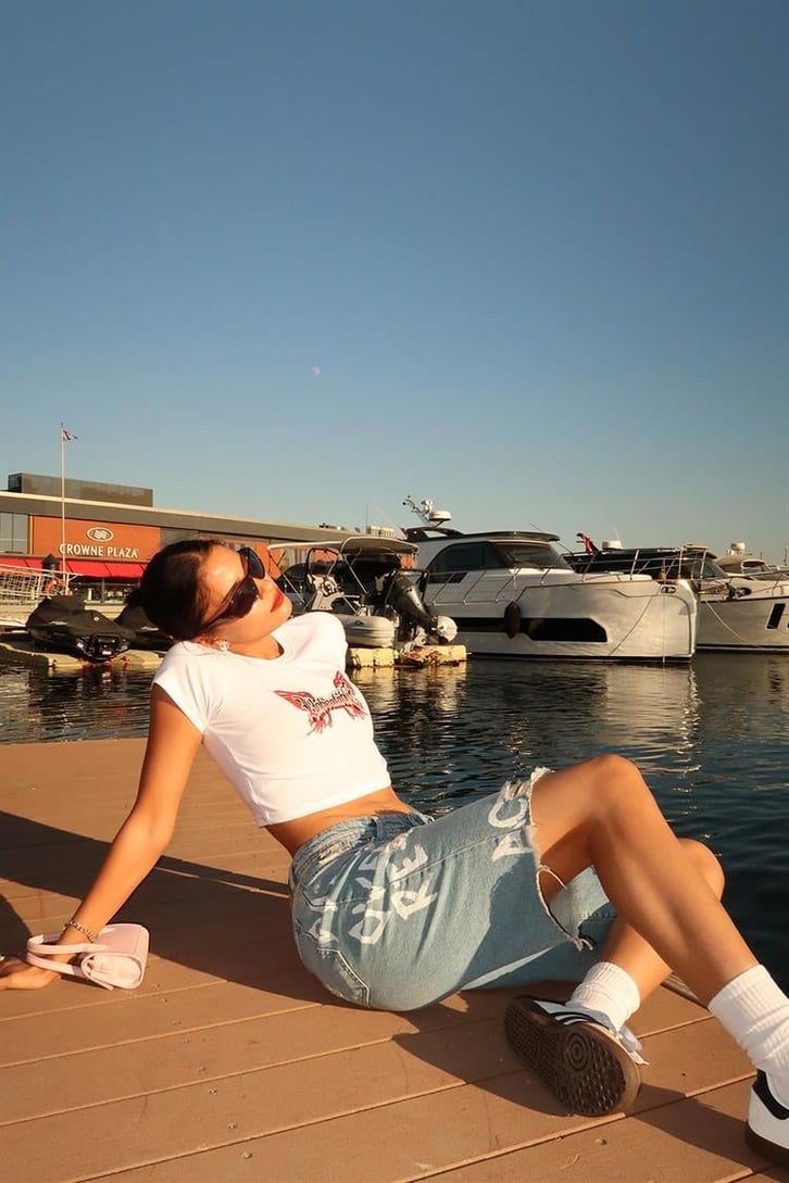 Flaw Atelier Unbetable Baskılı Beyaz Crop