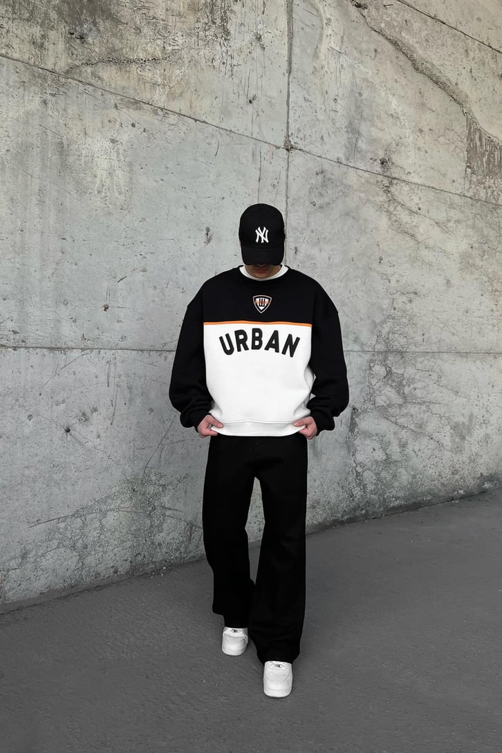 Flaw Atelier Urban Baskılı Siyah Oversize Sweatshirt