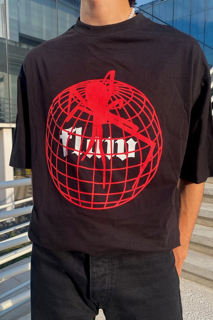 Flaw Atelier Venom Black Oversize Printed Tee