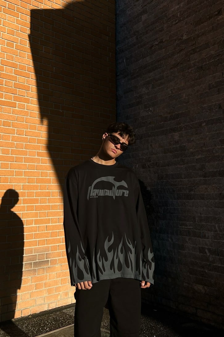 Flaw Culture Flame Long Sleeve Siyah Tshirt
