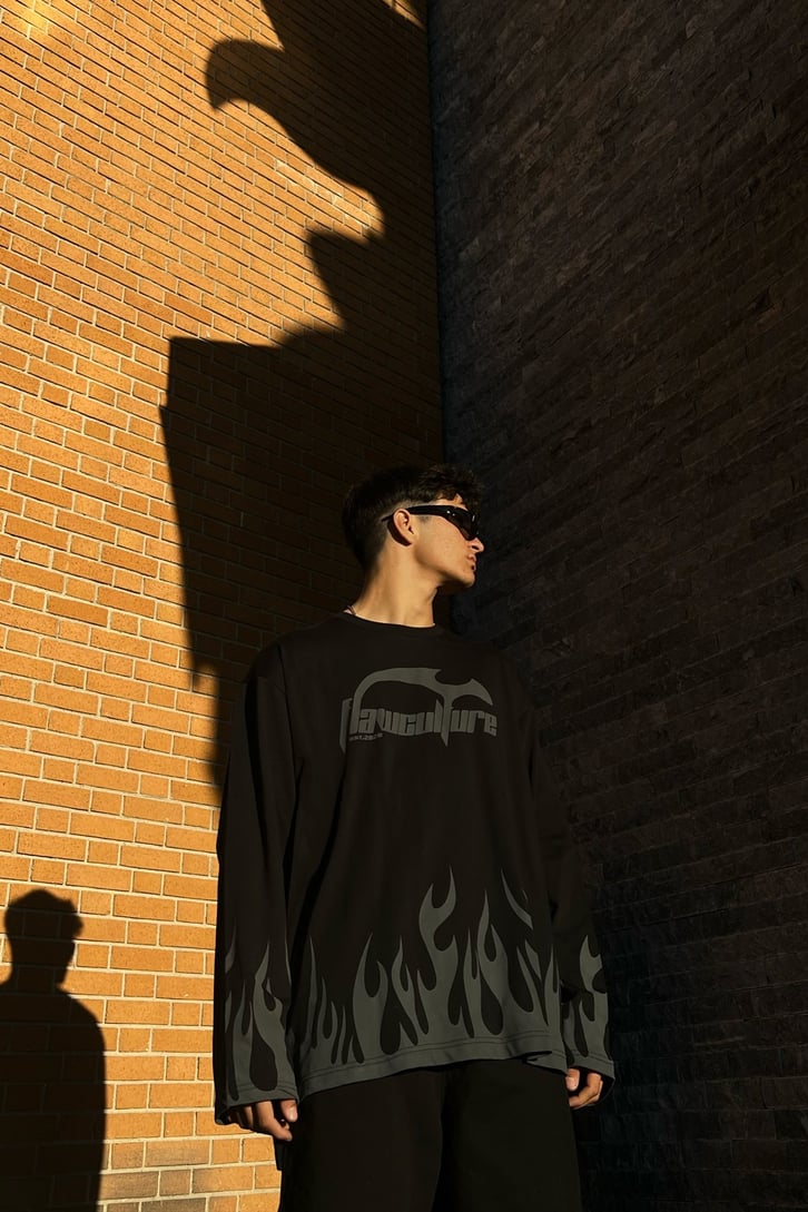 Flaw Culture Flame Long Sleeve Siyah Tshirt