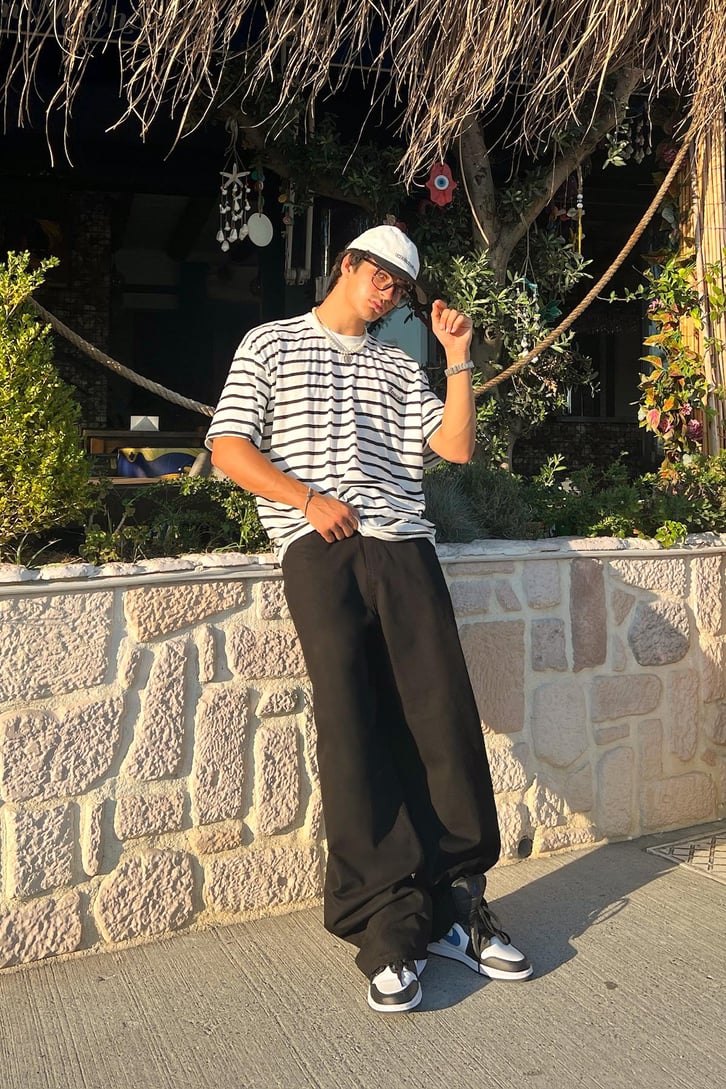 FlawCult Nakışlı Çizgili Oversize Tişört