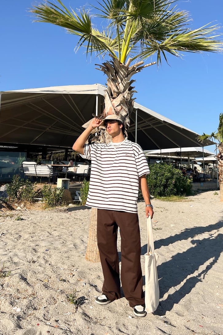 FlawCult Nakışlı Çizgili Oversize Tişört