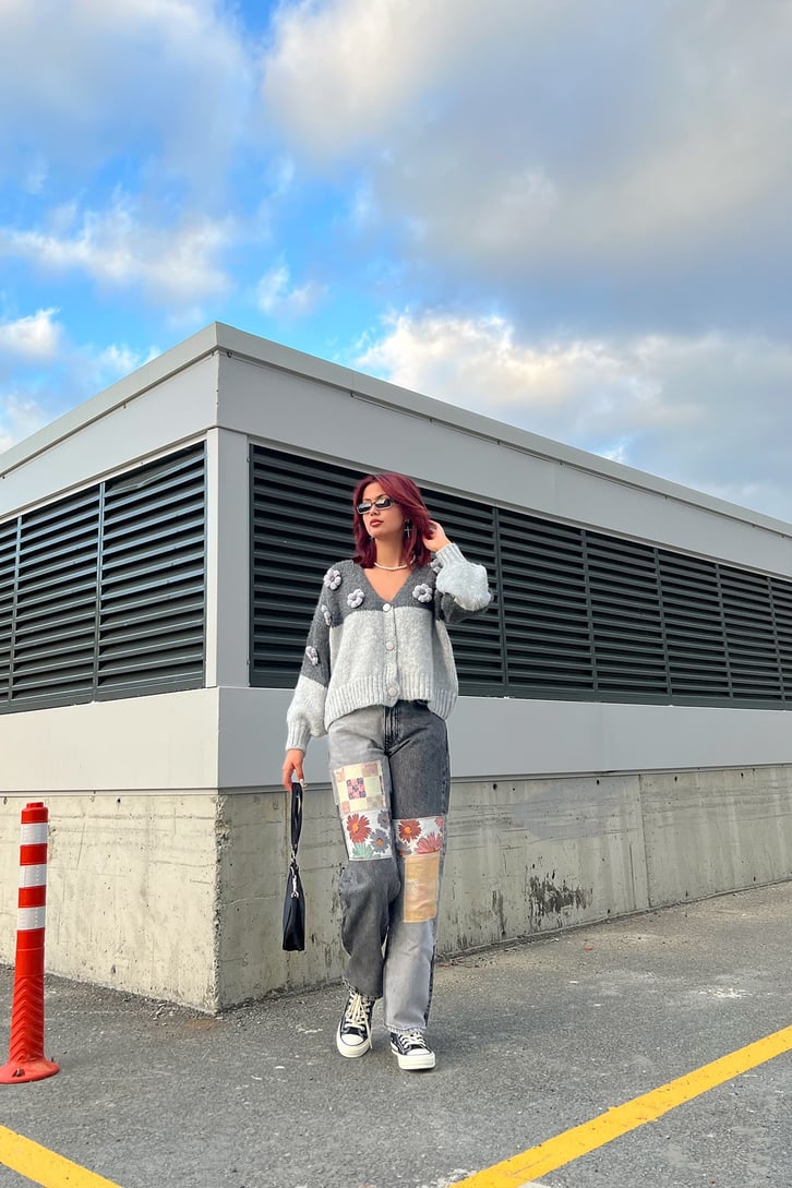 Flower Patch Detay Parçalı Acid Wash Baggy Jean