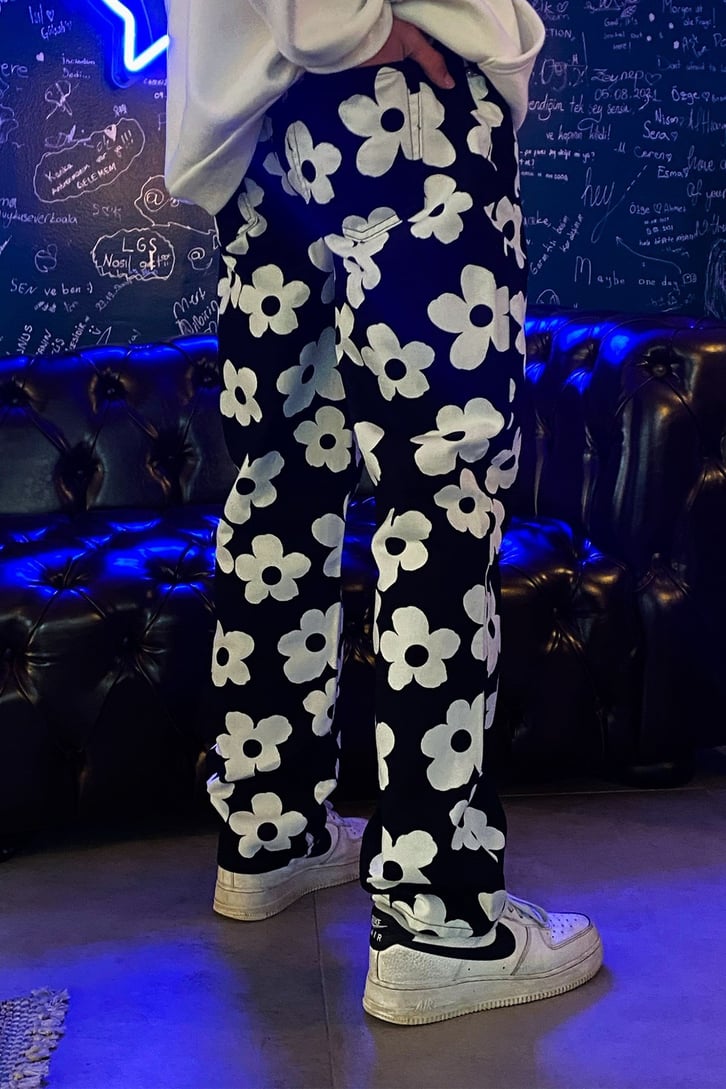Flower Printed Premium Losse Fit Pant