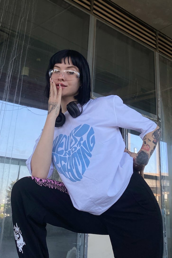 Fluid Font Baskılı Siyah Oversize Tshirt