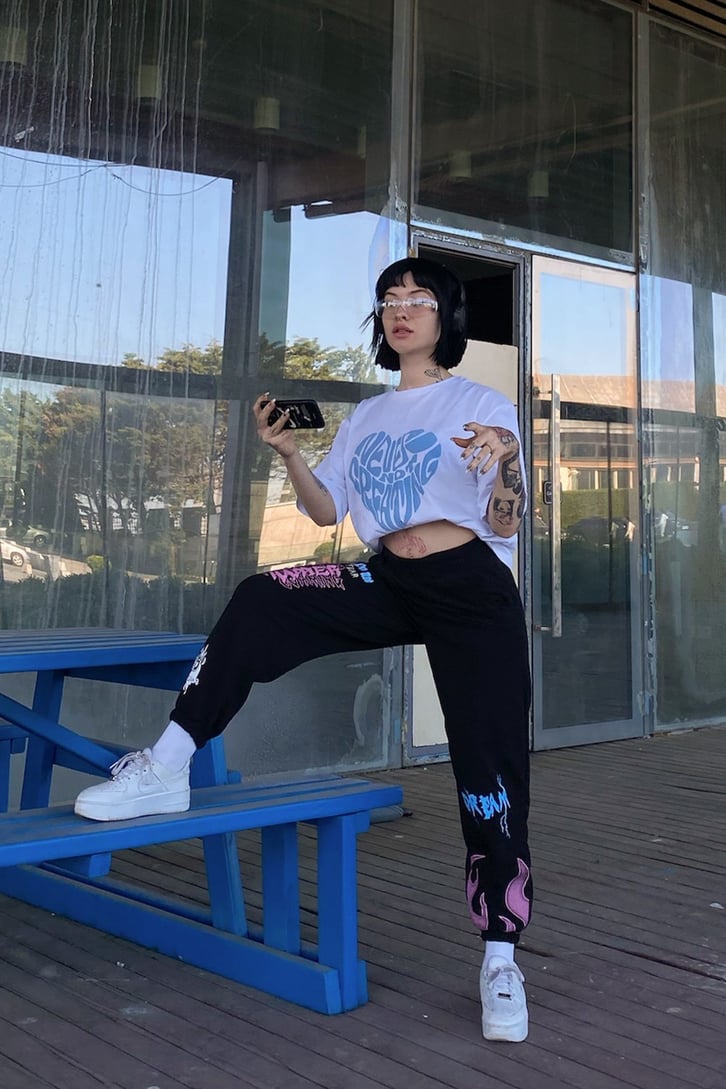 Fluid Font Baskılı Siyah Oversize Tshirt