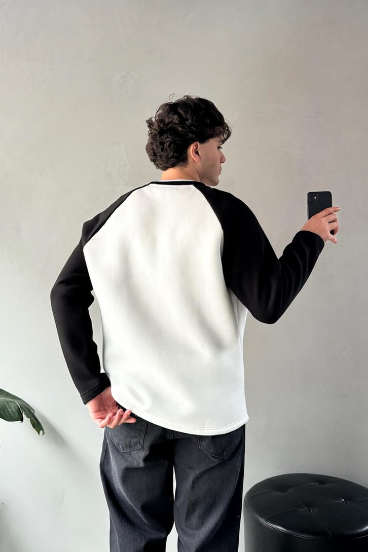 Forget The Future Reglan Kol Sweatshirt