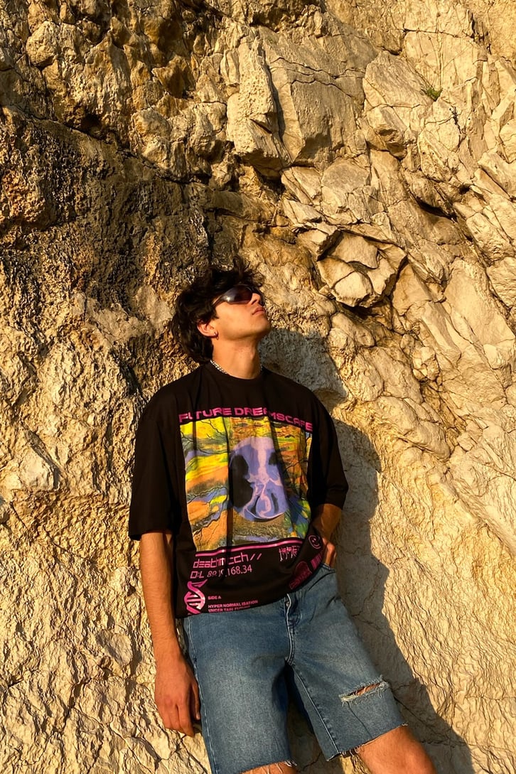 Future Dreamscape Printed Oversize Tshirt