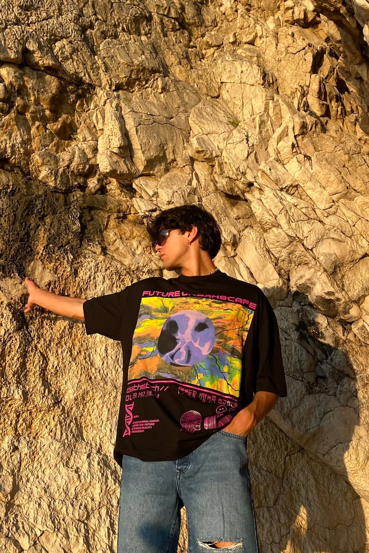 Future Dreamscape Printed Oversize Tshirt