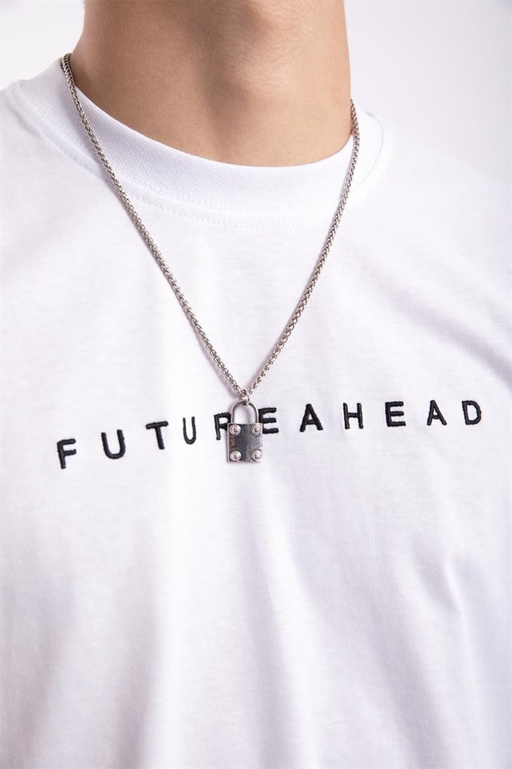 Futurehead Nakışlı Beyaz Oversize Tişört
