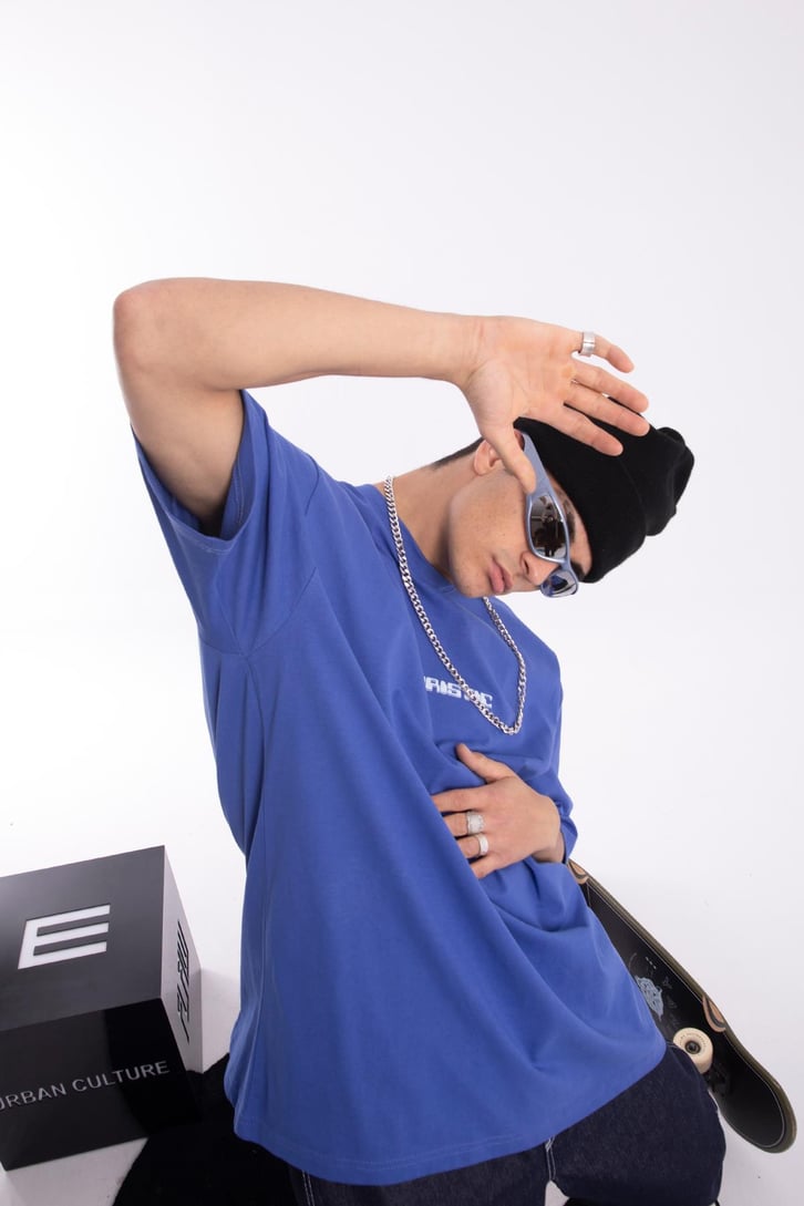 Futuristic Sırt Baskılı Oversize Tshirt