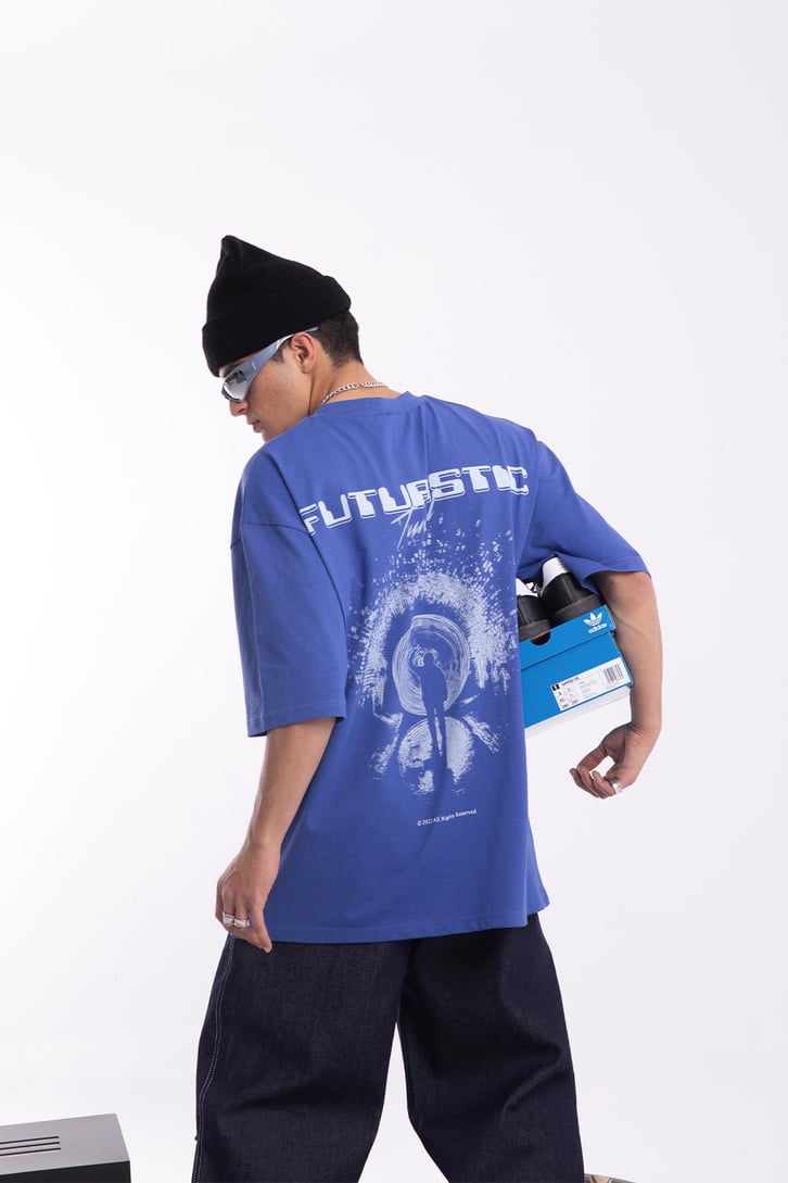 Futuristic Sırt Baskılı Oversize Tshirt