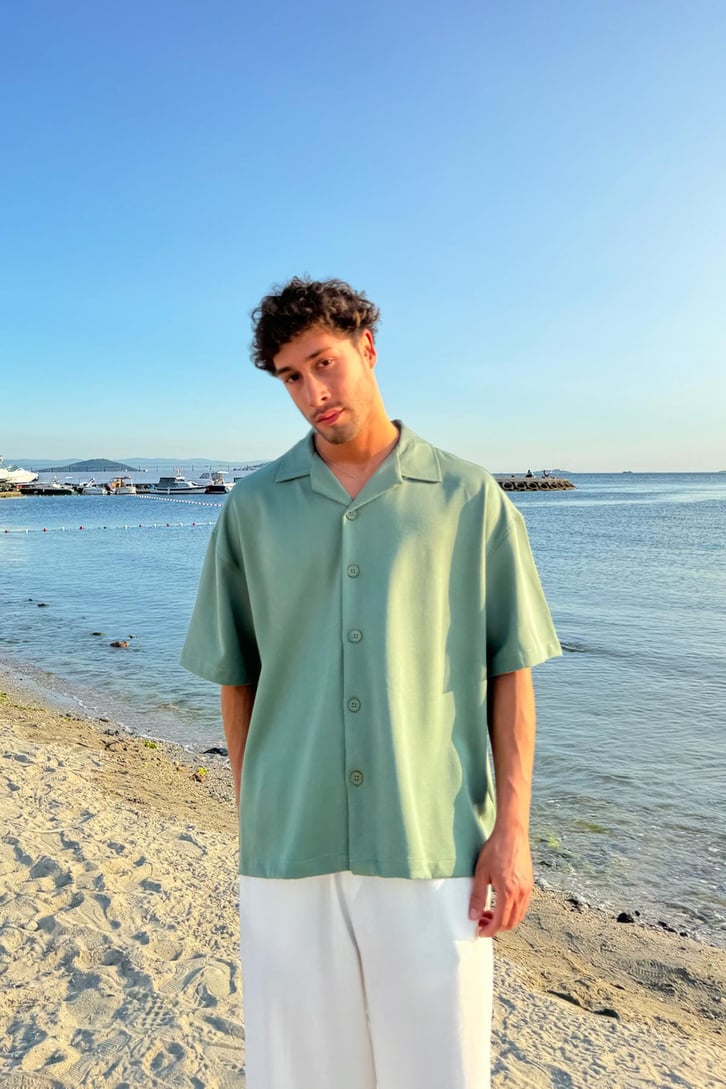 Gabardin Kumaş Oversize Kısa Kol Gömlek