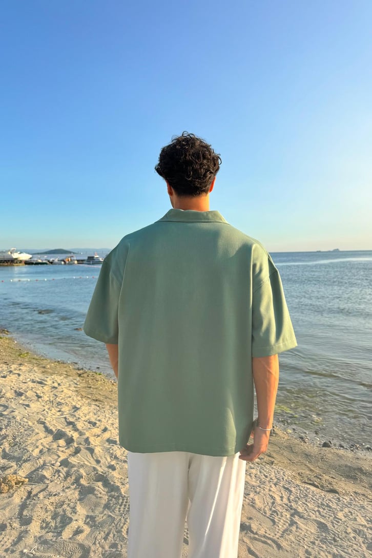Gabardin Kumaş Oversize Kısa Kol Gömlek