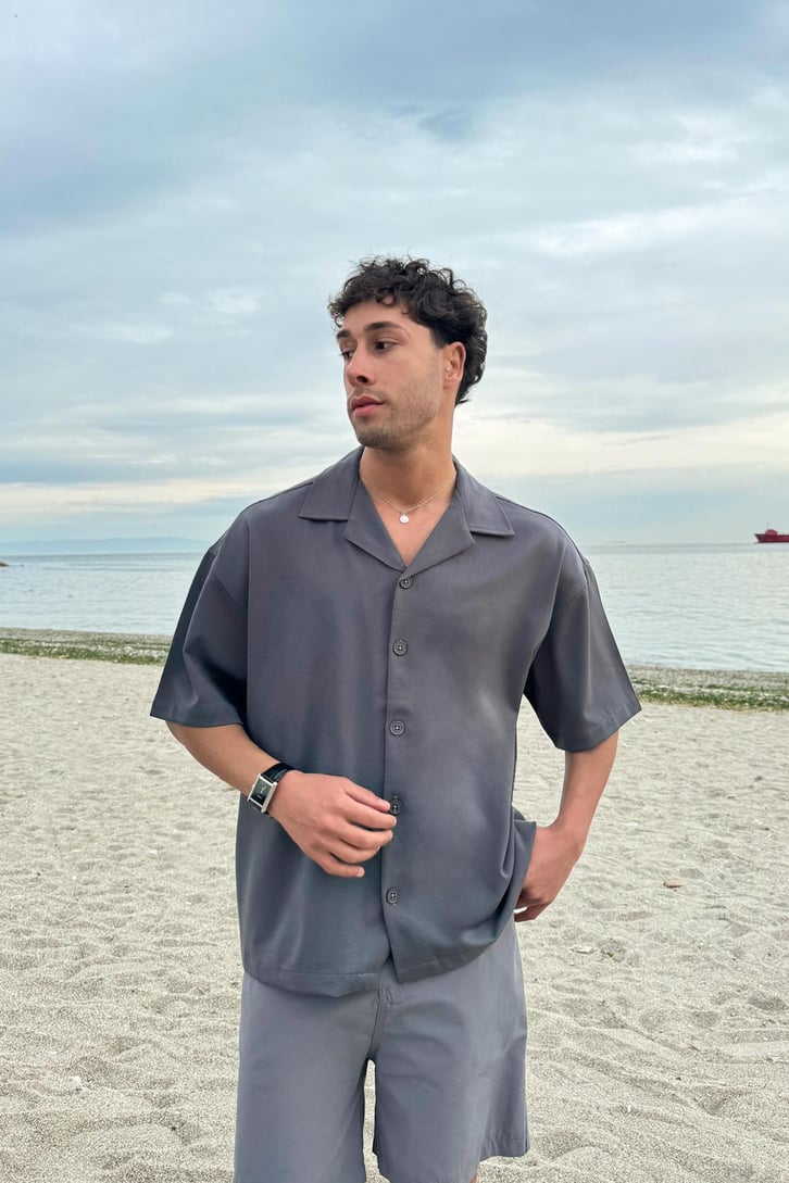 Gabardin Kumaş Oversize Kısa Kol Gömlek