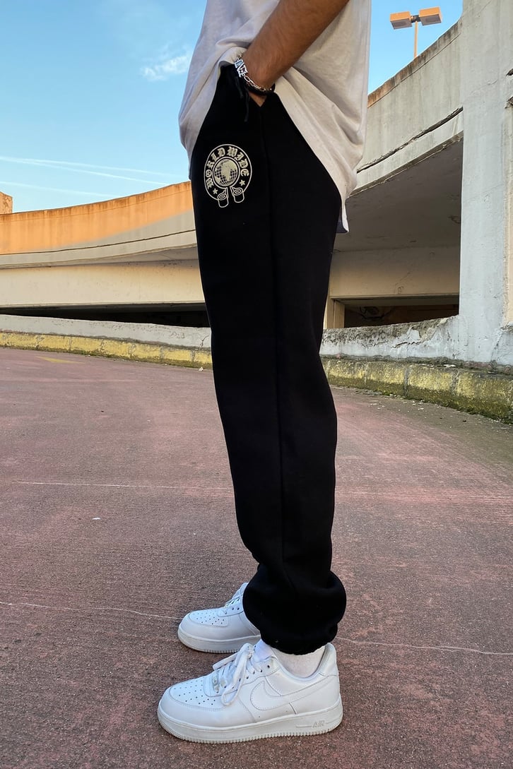GENİŞ BASKILI OVERSIZE EŞOFMAN