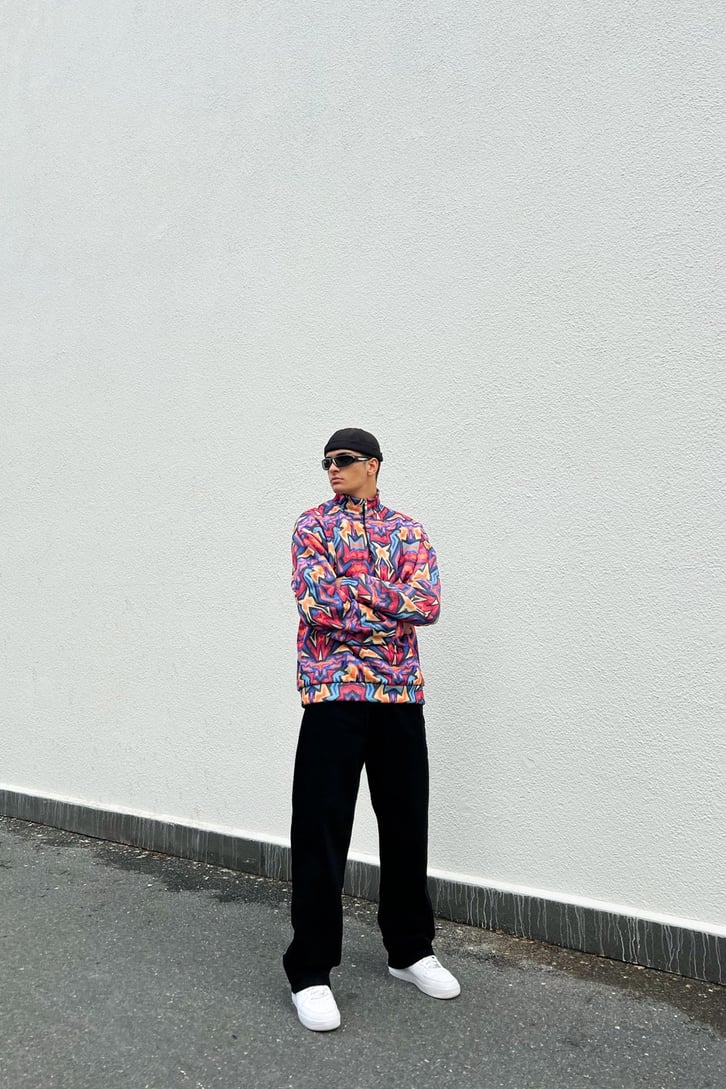 Geometric Pattern Colorful Hal-Zip Sweatshirt