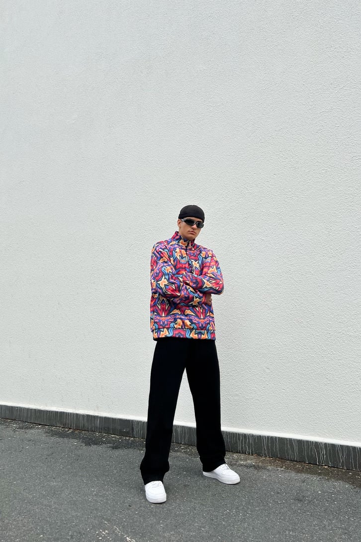 Geometric Pattern Colorful Hal-Zip Sweatshirt