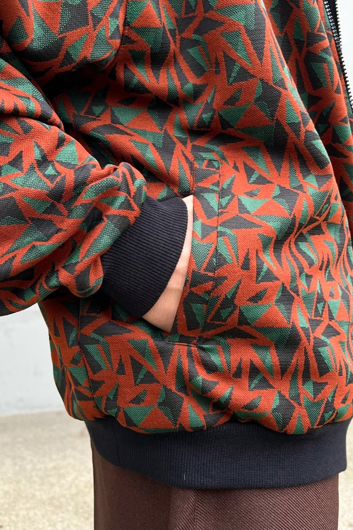 Geometric Pattern Zipper Ceket