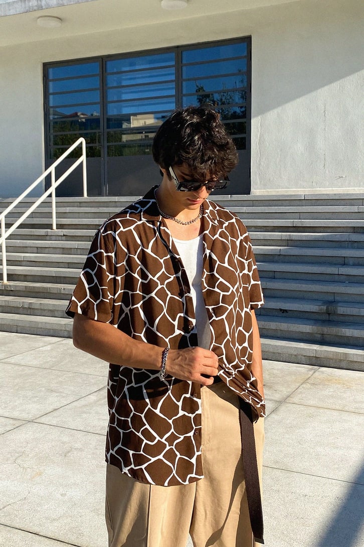 Geometrik Deseni Kısa Kollu Gömlek