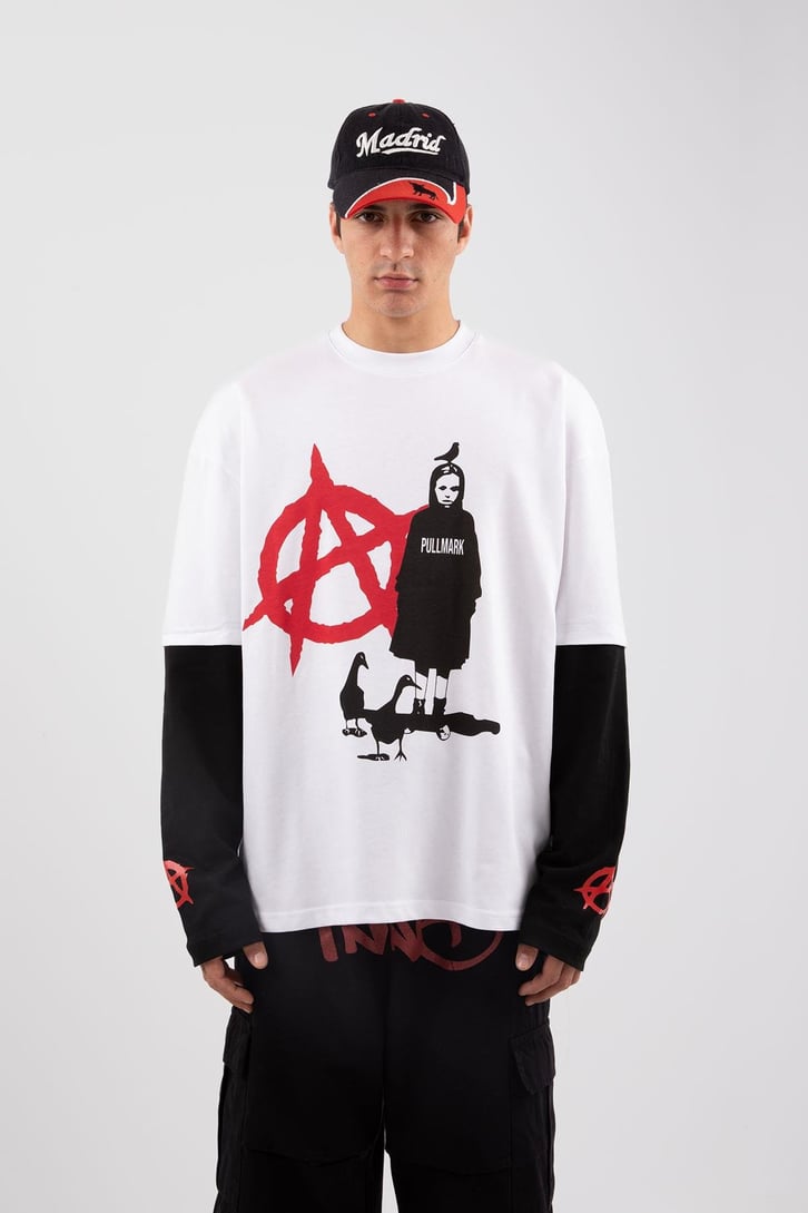 Ghost Girl Baskılı Beyaz Long Sleeve Tişört