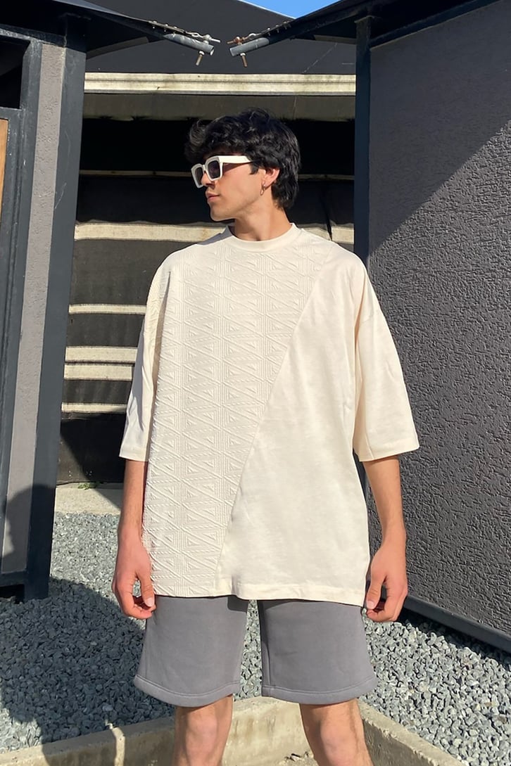 Glyph Desenli Bej Oversize Tshirt