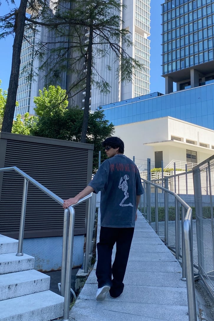 God We Trust Baskılı Acid Wash Oversize Tshirt