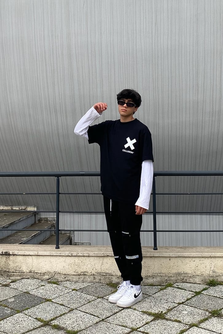 Göğüs Baskılı Oversize Siyah Tshirt
